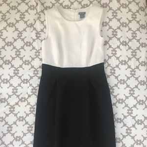 Black and white Ann Taylor work dress